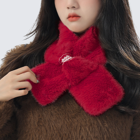 秋冬季柔軟可愛減齡毛絨圍脖