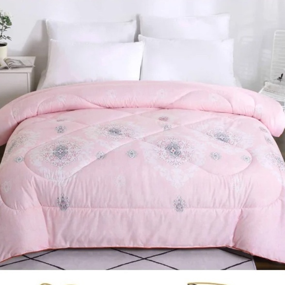 All-Season Cozy Silk Comforter
