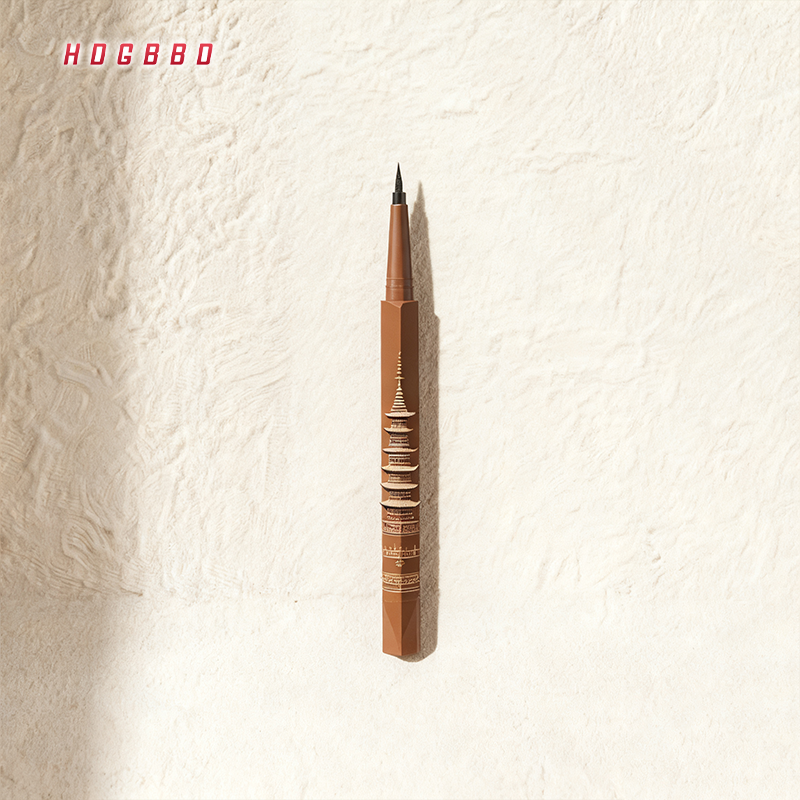 อายไลเนอร์ชนิดน้ำ ติดทนนาน เม็ดสีแน่น กันน้ำ ทนเหงื่อ(แพ็ค 2 ชิ้น)