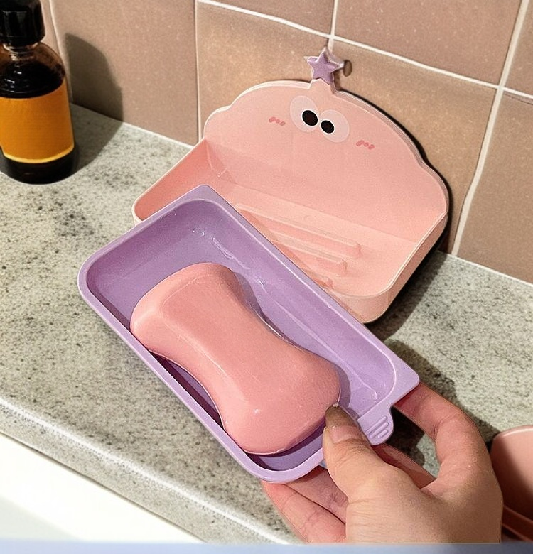 肥皂放置於雙層瀝水肥皂盒內