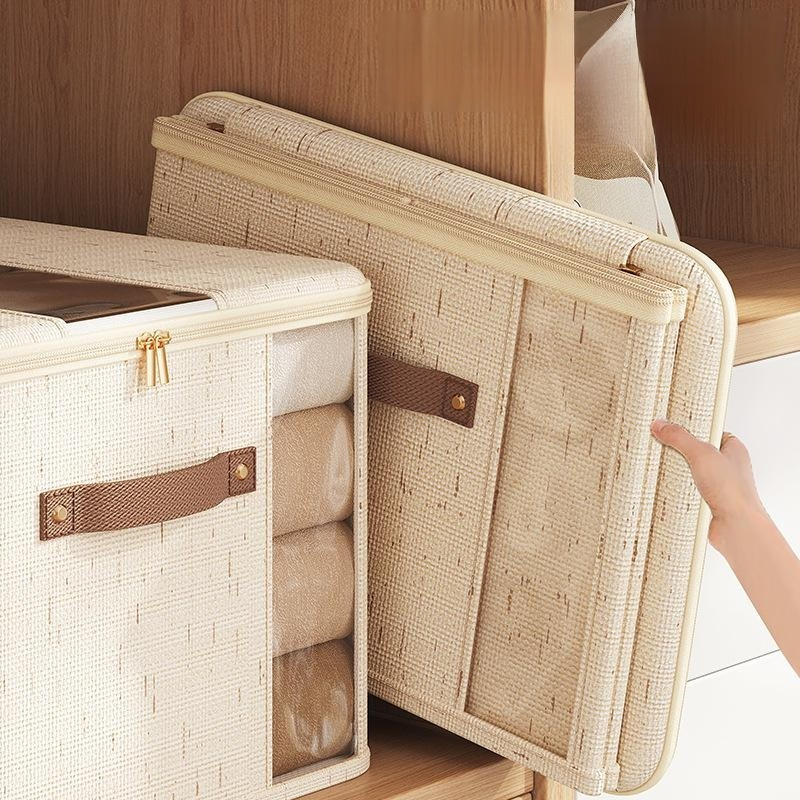 Aufbewahrungsbox mit Doppelfenster