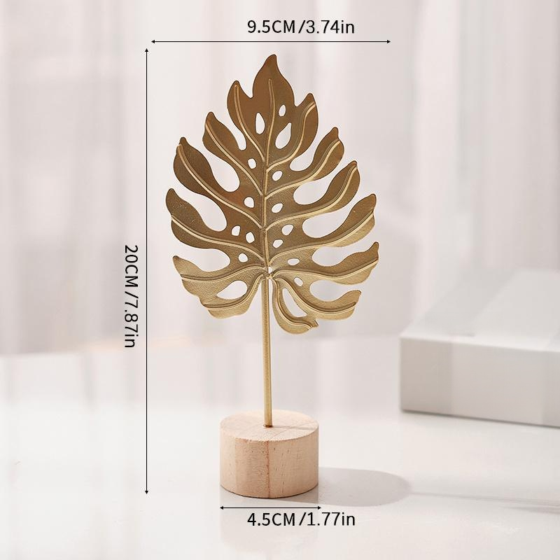 Modern minimalist metal ornament