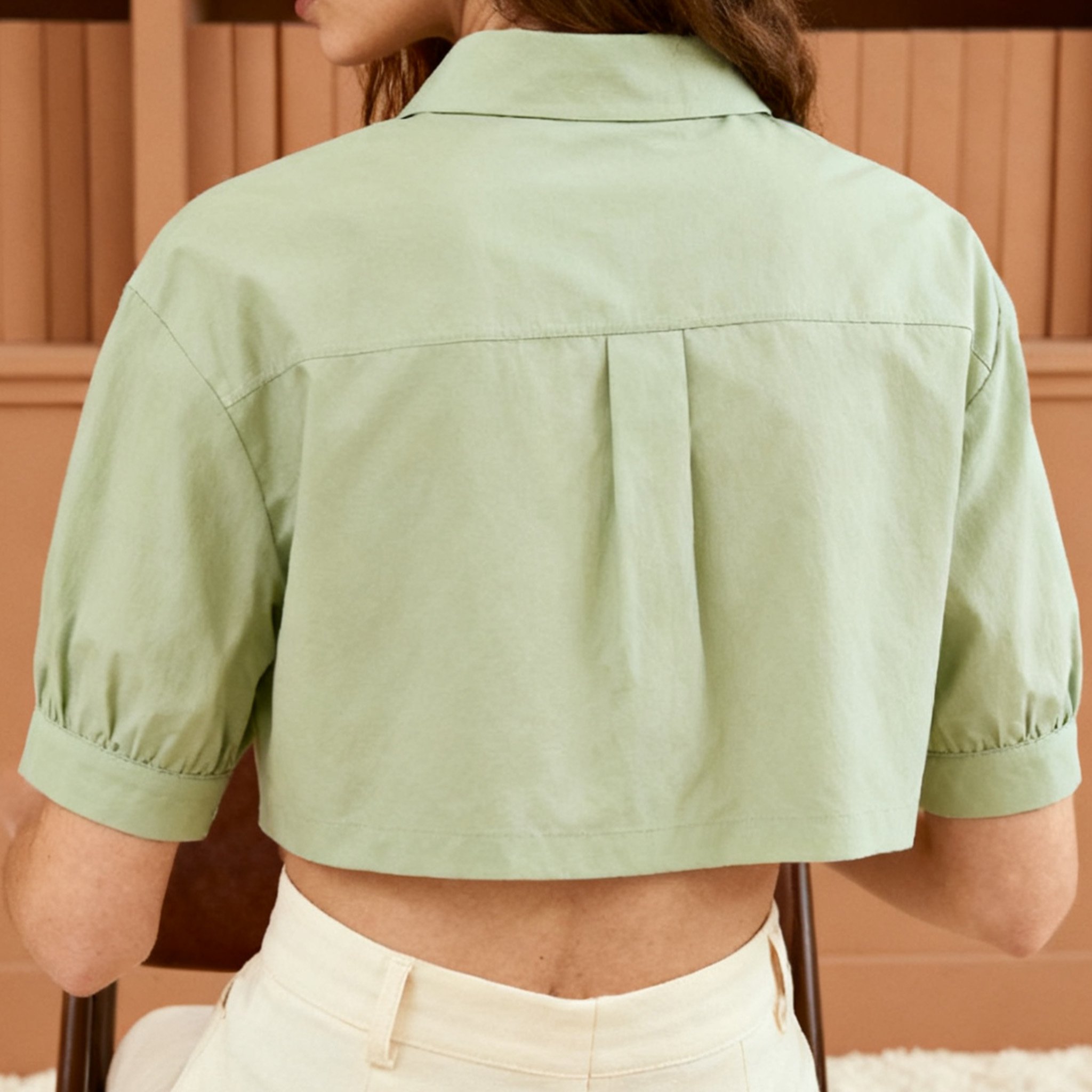 산뜻한 코튼 반팔 셔츠