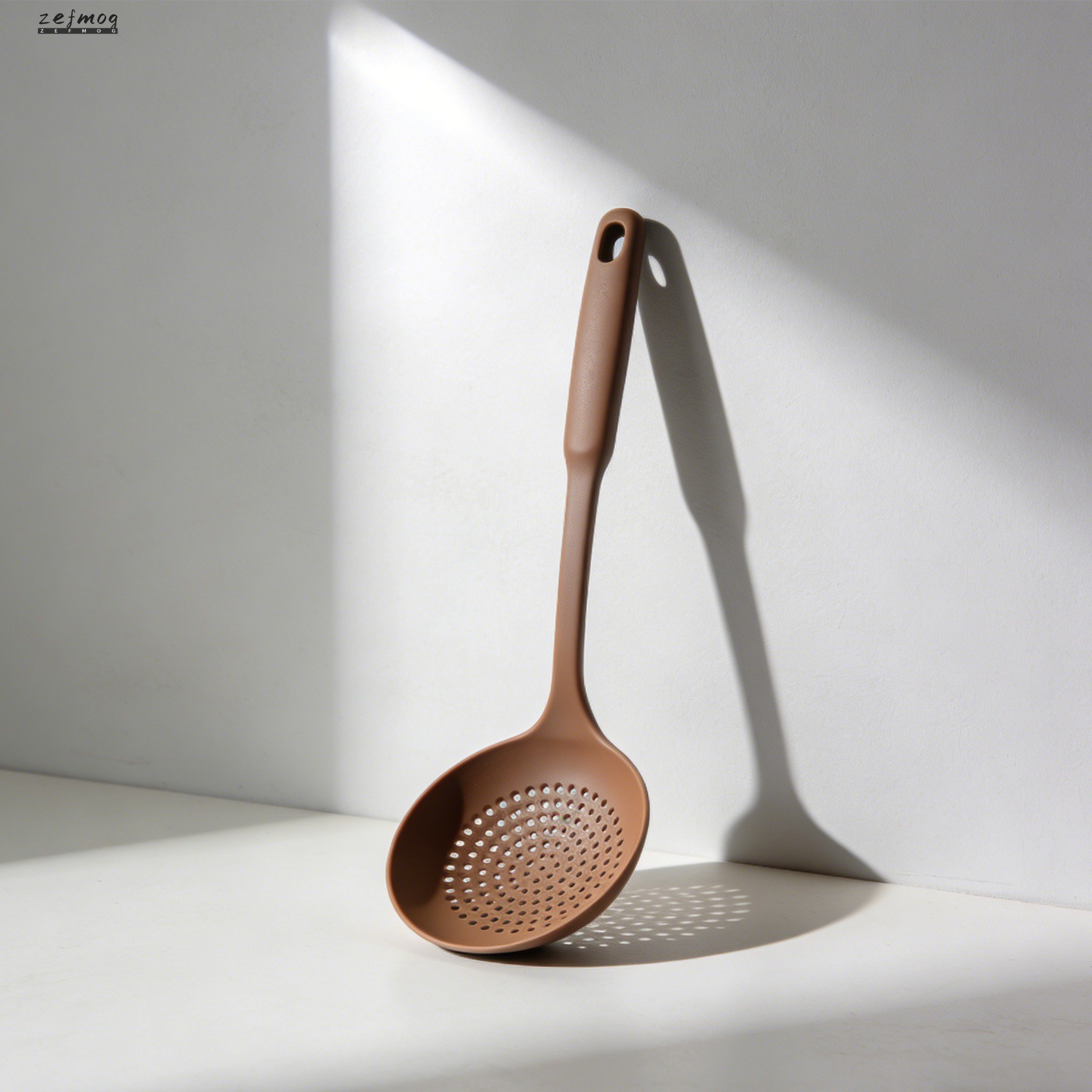 キッチン用穴あきスプーン（10本入り）