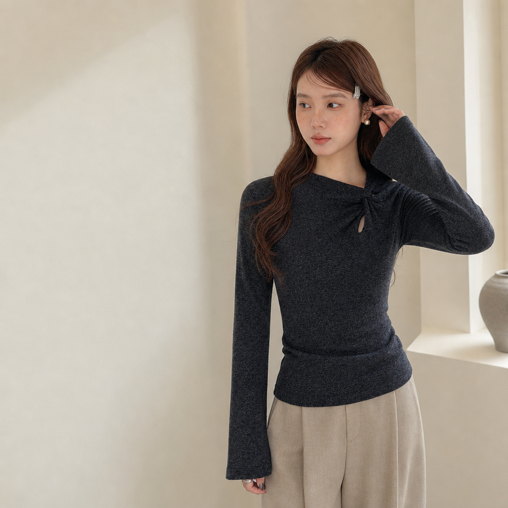 봄가을 신상 슬림핏 트임 꼬임 긴팔 여성 이너 티셔츠