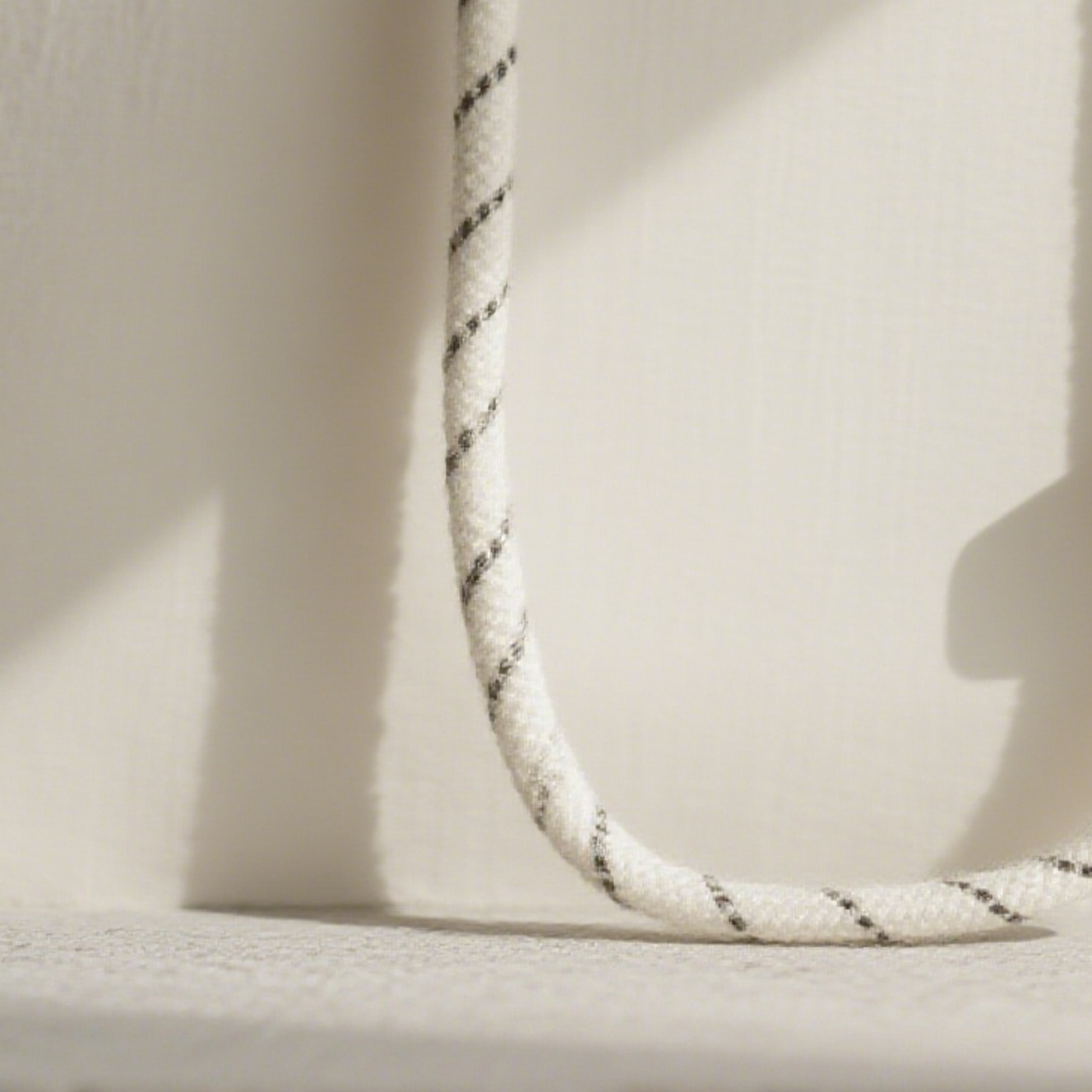 Detalle de cuerda resistente al desgaste para escalada