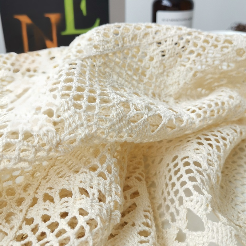 Chinese Hollow Lace Dining Tablecloth Rectangular & Round Tea Table Cover for Photo Shoot