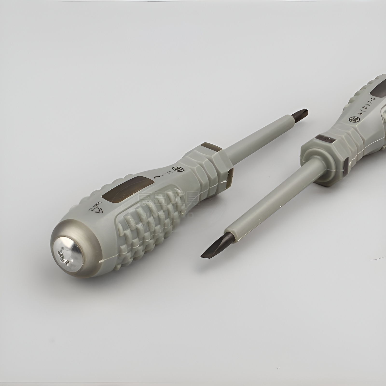 Vielseitiger Elektriker-Teststift