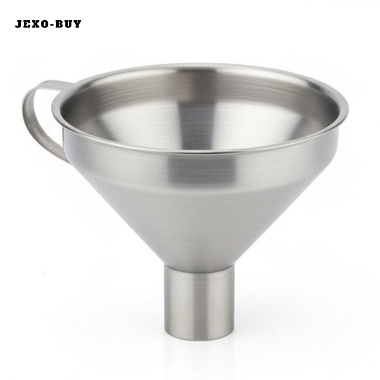 กรวยสแตนเลส 304 หนา เส้นผ่านศูนย์กลางใหญ่ 3 ชิ้น