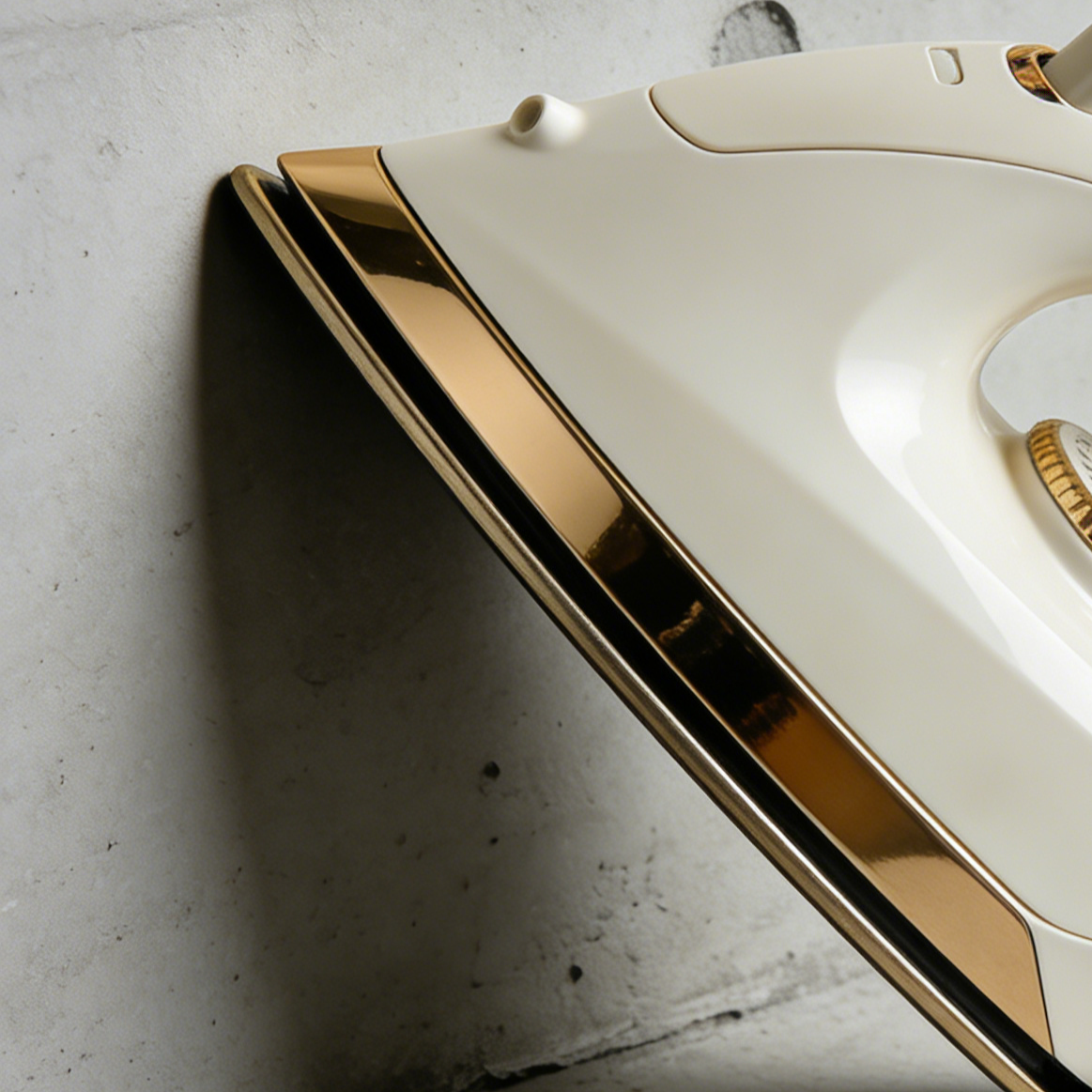 ハンディアイロン