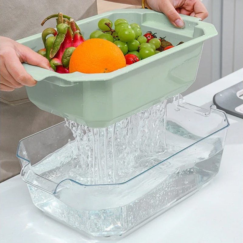 Multi functional fruit slicer and kitchen knife