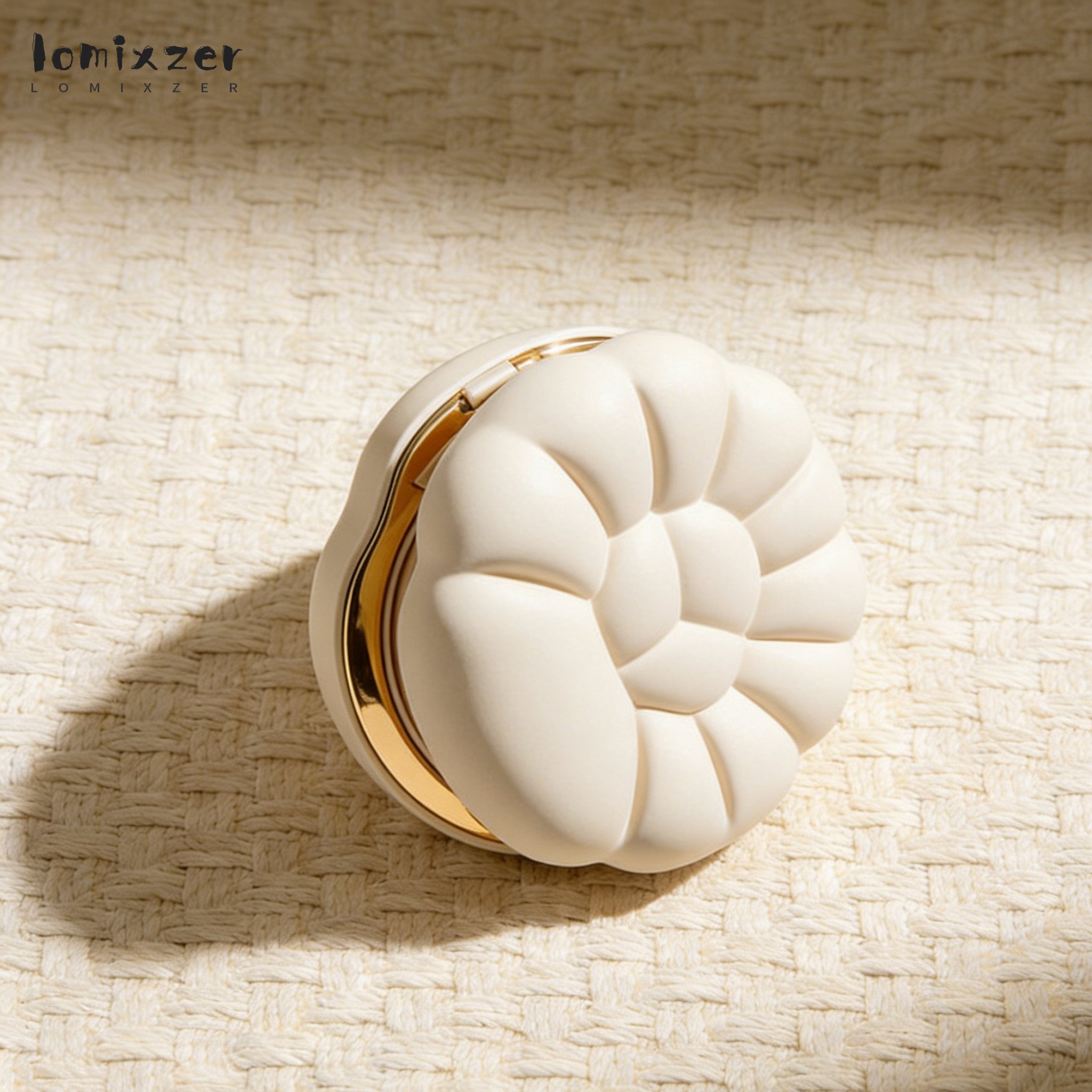 เนื้อคุชชั่นบางเบา เกลี่ยง่าย ไม่เป็นคราบ