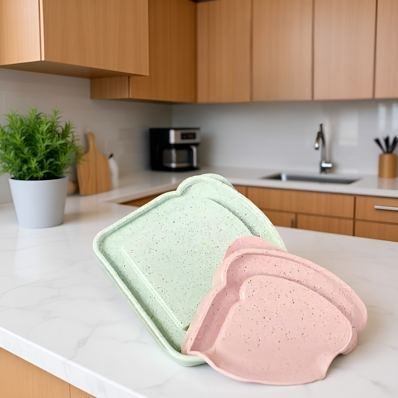 Bread storage container with unique toast design