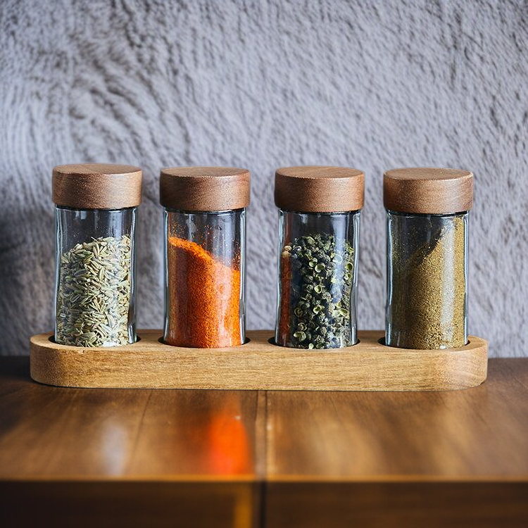 Japanisches rundes Gewürzglas