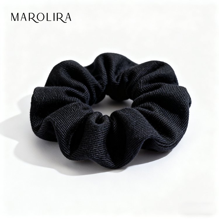 Sada pěti černých látkových gumiček do vlasů pro dívky