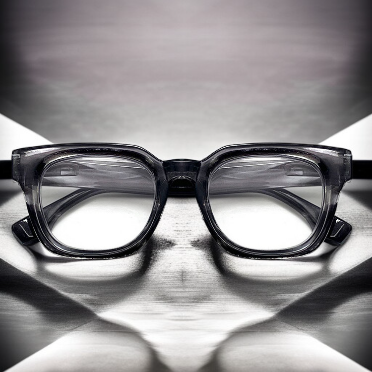 Gafas de aumento para mujer con montura gruesa y protección contra luz azul