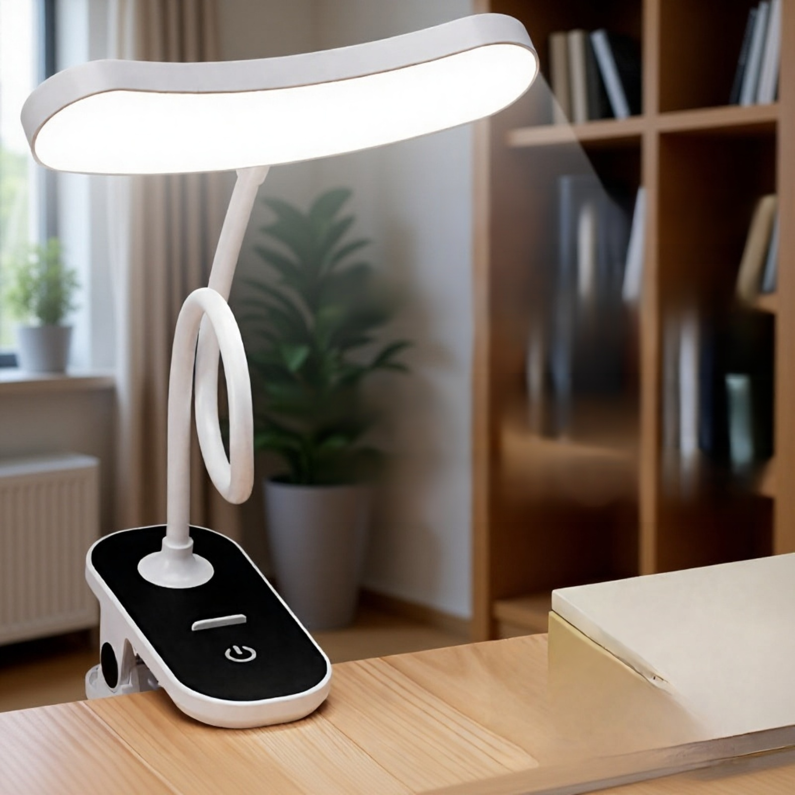 مصباح طاولة LED بمشبك مع حامل بتصميم عصري