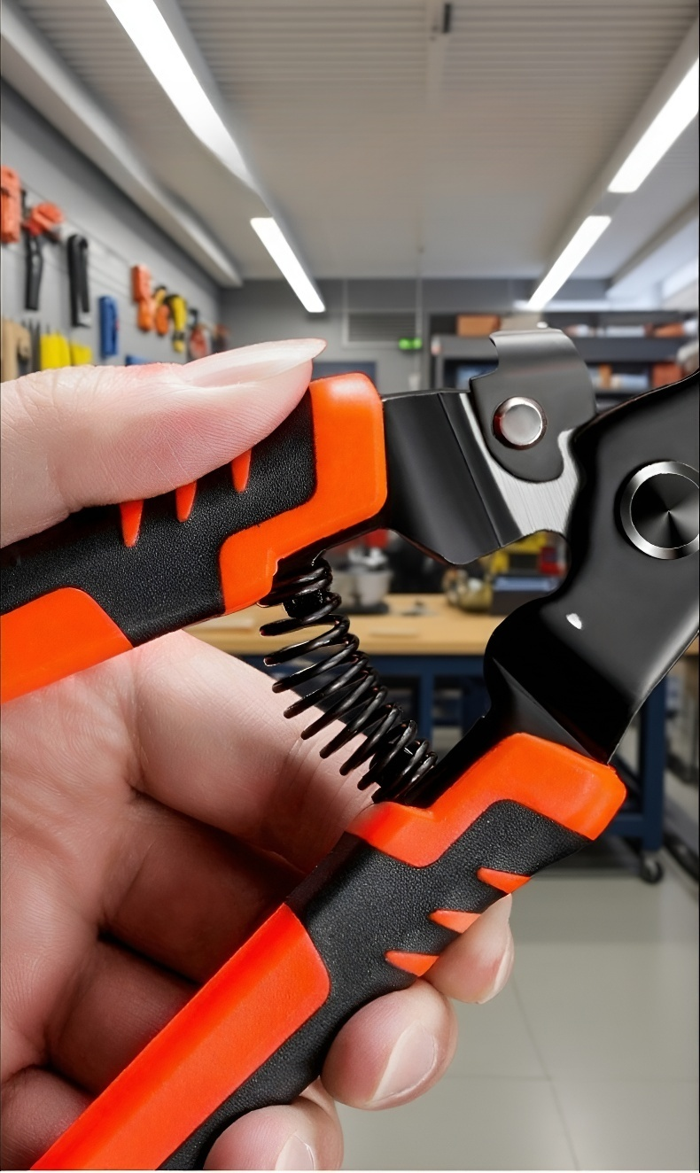 กรรไกรตัดหนังสำหรับช่างมืออาชีพ