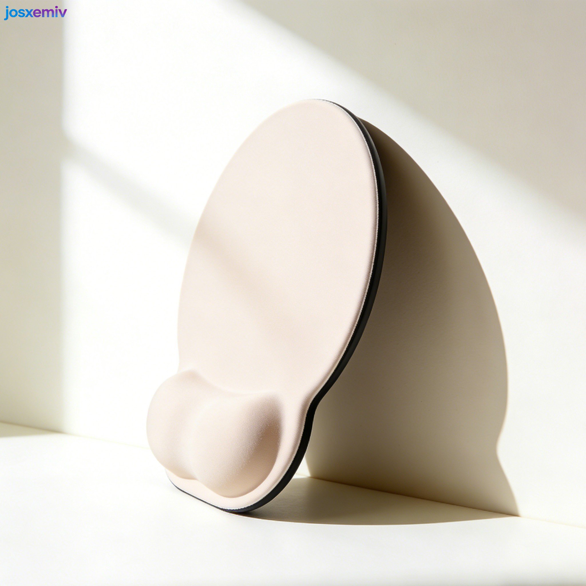 Comfortable mouse pads with wrist support for computers