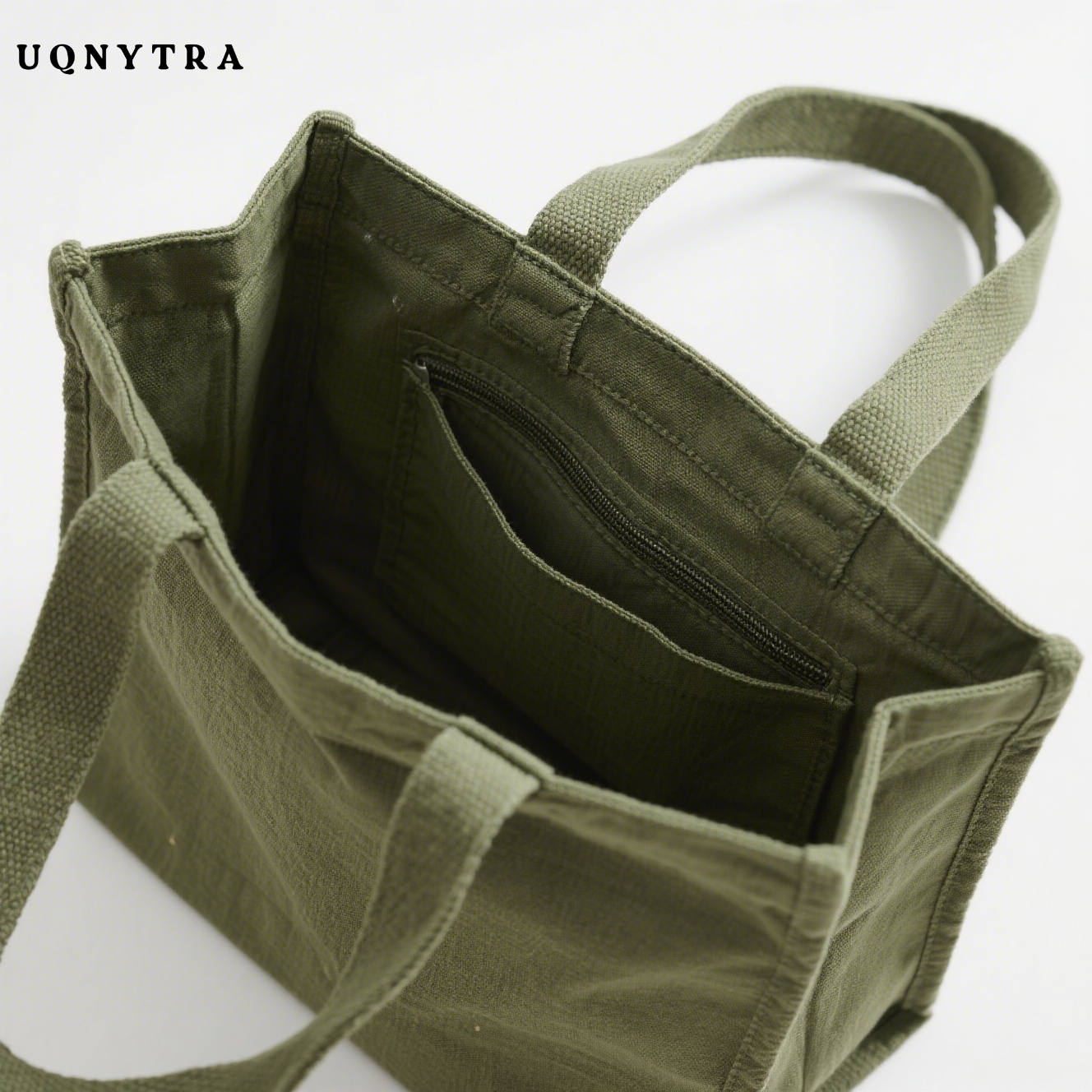 심플하고 세련된 캔버스 가방 디자인