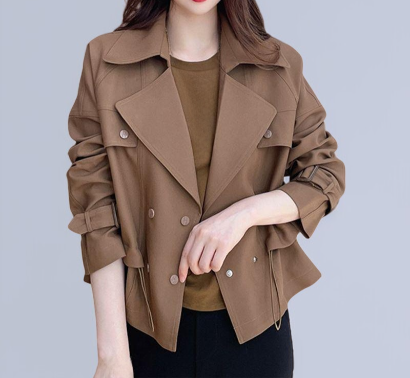 트렌치코트 버튼과 벨트 클로즈업