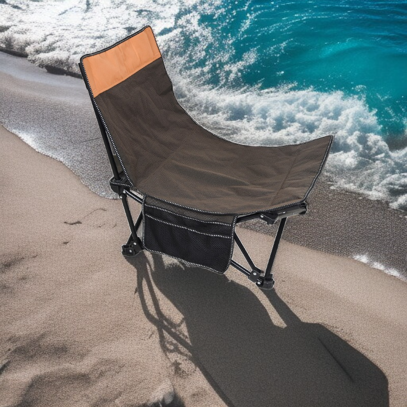 등받이가 있는 편안한 야외용 의자