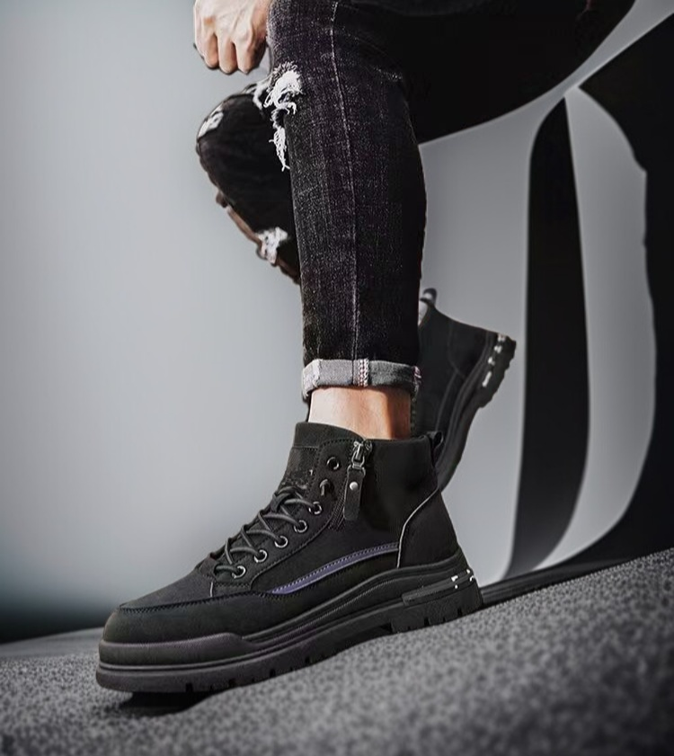 튼튼하고 내구성 좋은 남성용 작업화 밑창