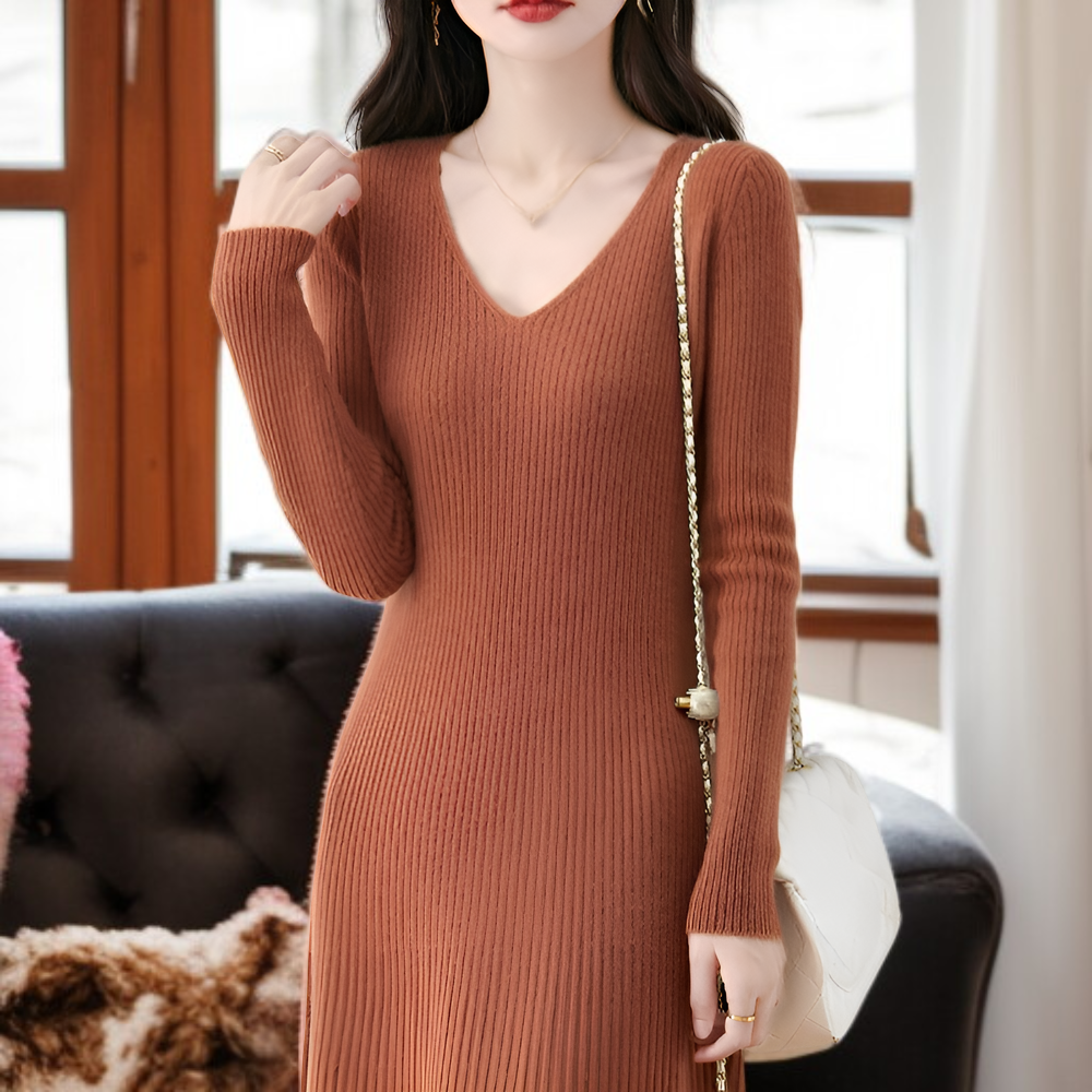 【Brelia-jp】2025年秋冬 Vネックニットワンピース レディース エレガントで着痩せ効果抜群 無地ロングワンピース コートとの重ね着にも