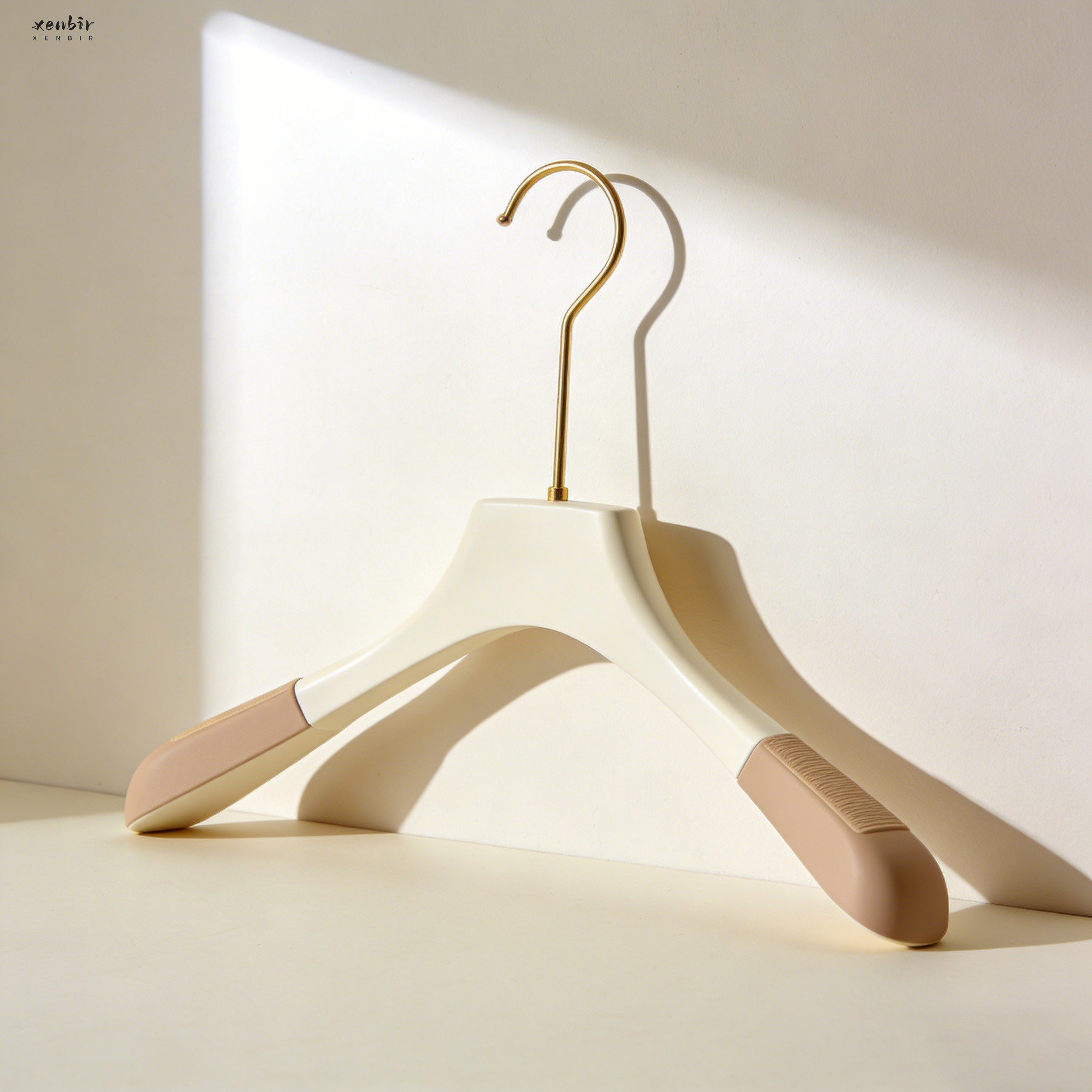 ไม้แขวนเสื้อ (50 ชิ้น)