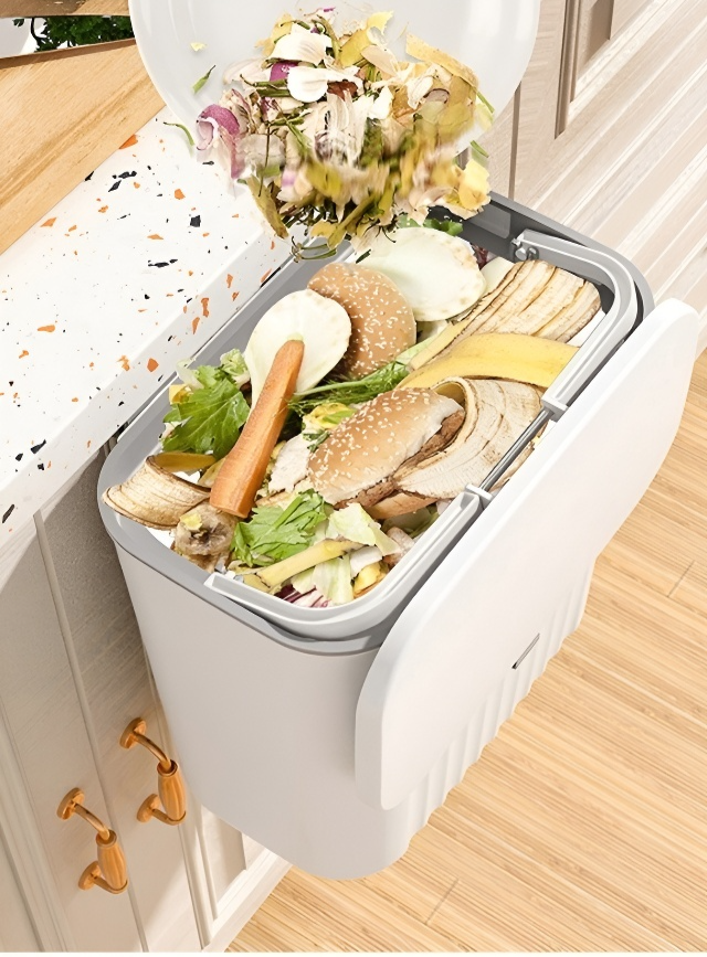 垃圾桶適用於浴室場景