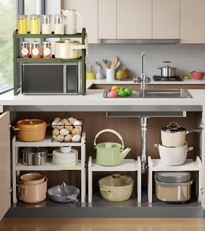 調味料棚キャビネットの扉を開けた状態