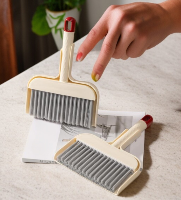 Portable broom and dustpan for quick pet cage maintenance