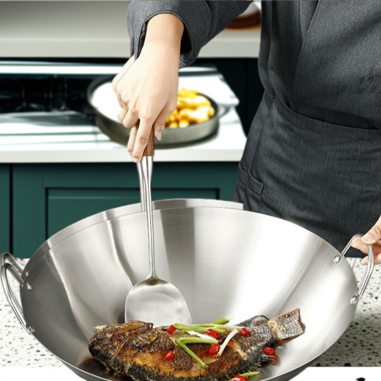 Thickened Stainless Steel Frying Pan for Hotel Kitchen Use