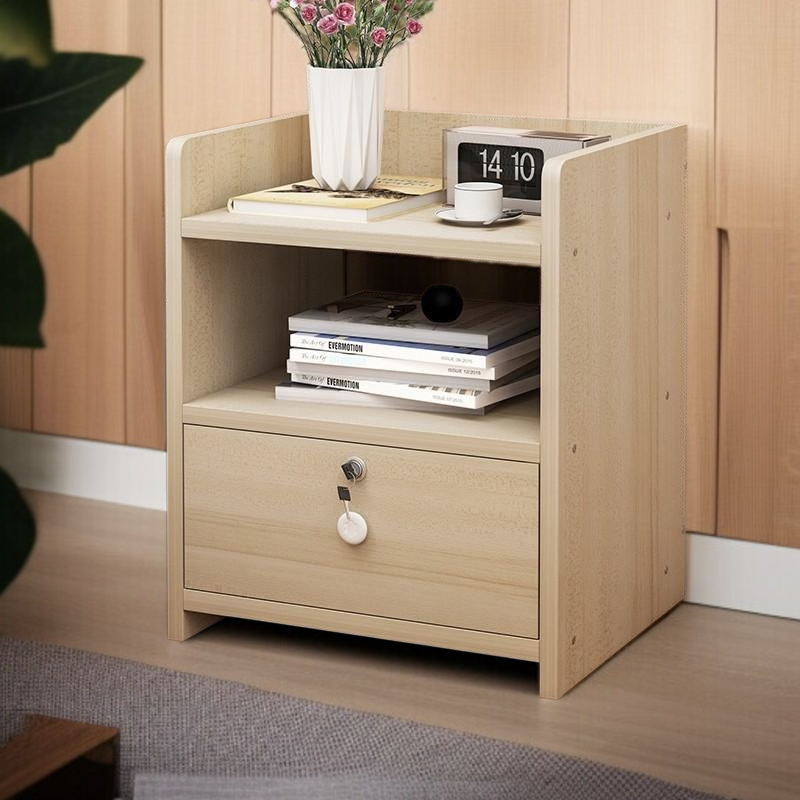 Schlichter Nachttisch mit kleinem Aufbewahrungsregal im modernen Stil