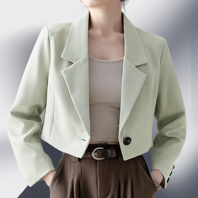 미니멀 스타일 화이트 블레이저