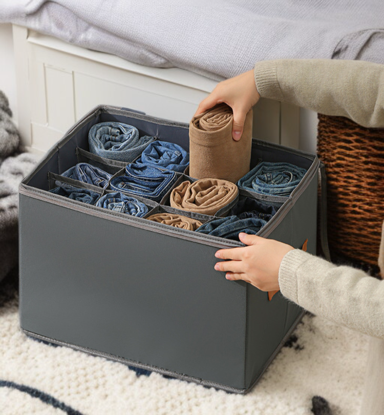 깔끔한 디자인의 다용도 수납 케이스