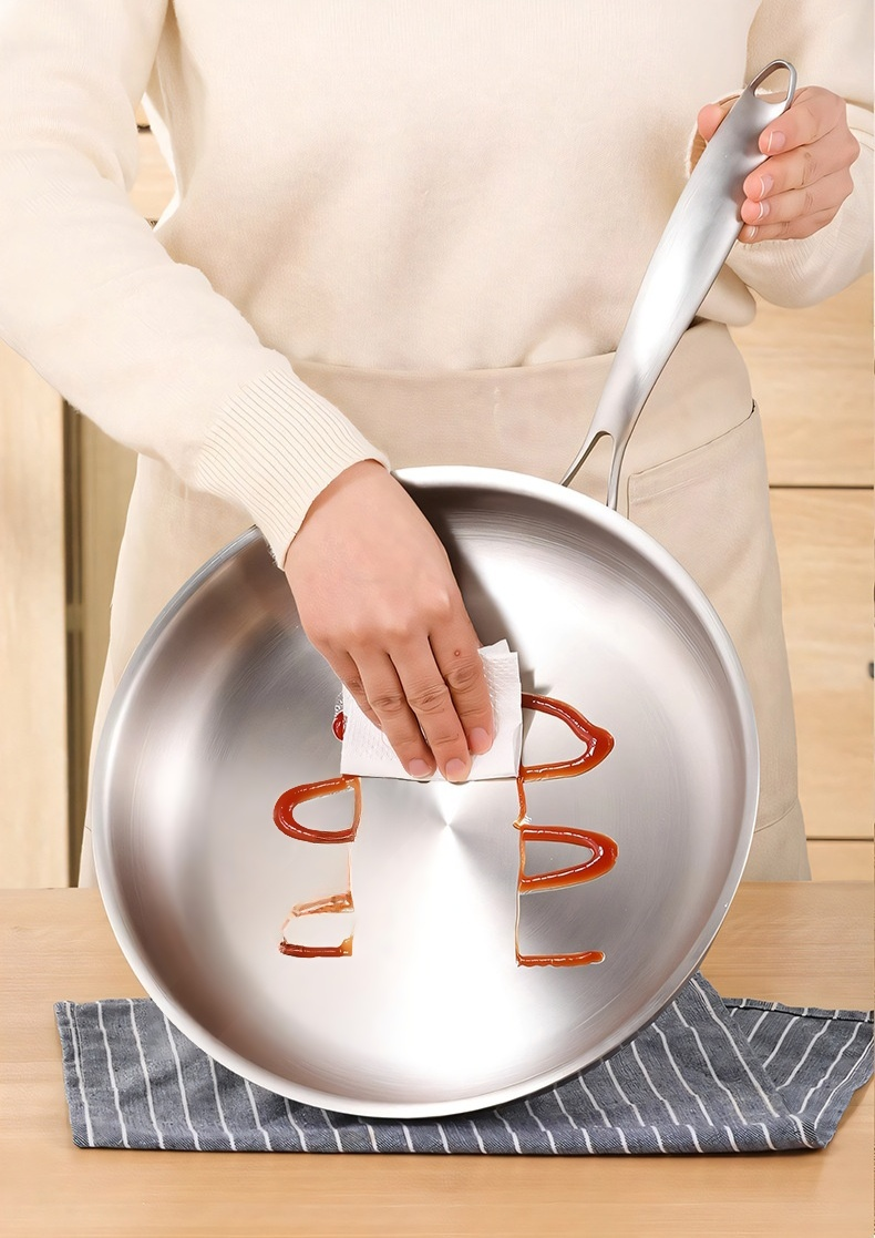 Sartén resistente y duradera para todo tipo de cocinas