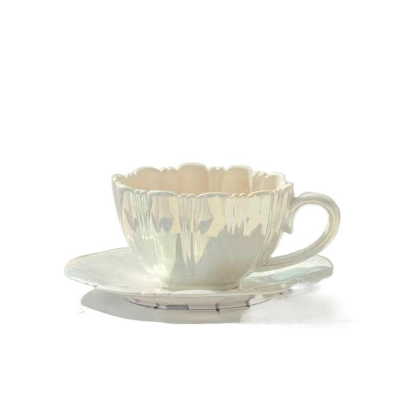 Elegant Petal-Shaped Coffee Cup & Saucer Gift Set