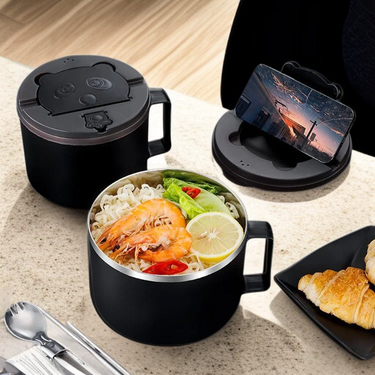 가정용 대용량 라면 그릇 사용 예시