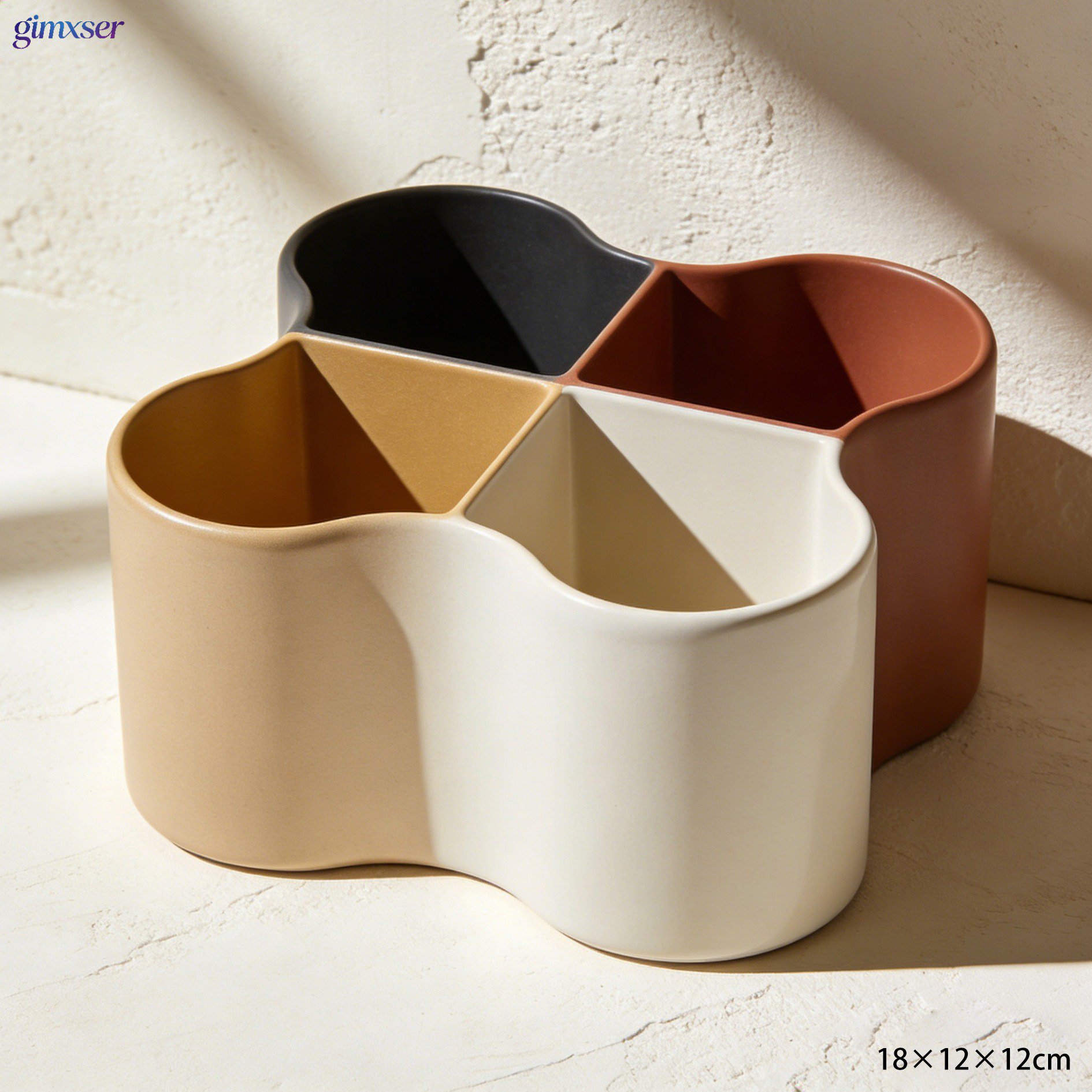 Compact desktop organizer for office supplies