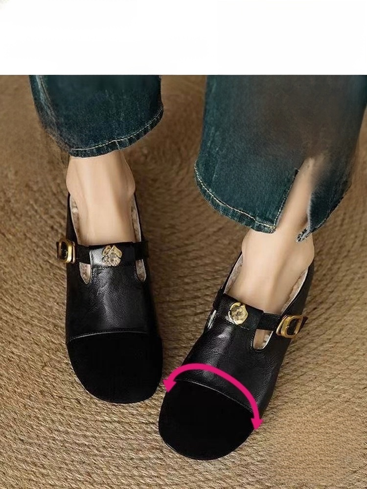 카멜리아 모티브 레트로 뒤 보아 신발