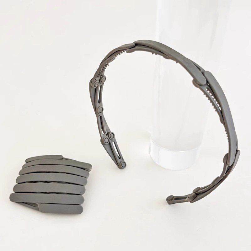 Diadema fija con flequillo