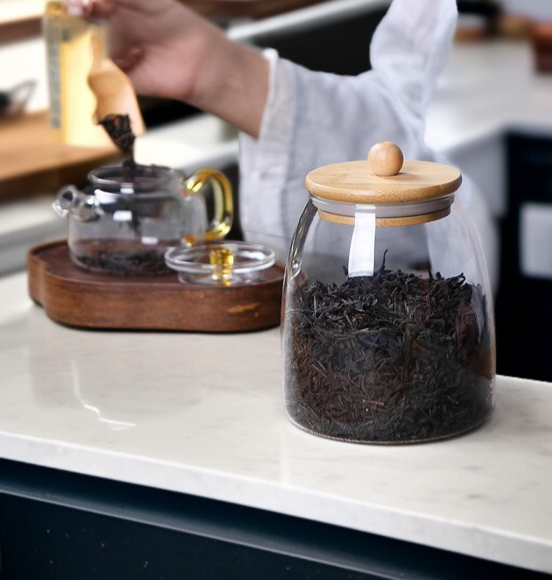 Almacenamiento de té en vidrio transparente y tapa de madera