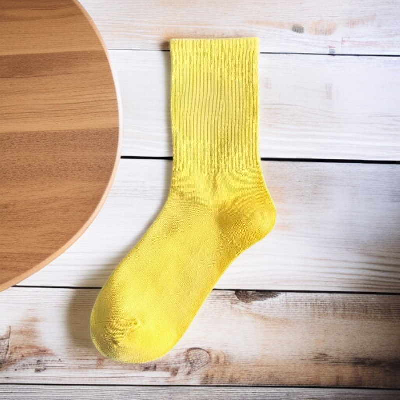 무릎 아래까지 오는 양말