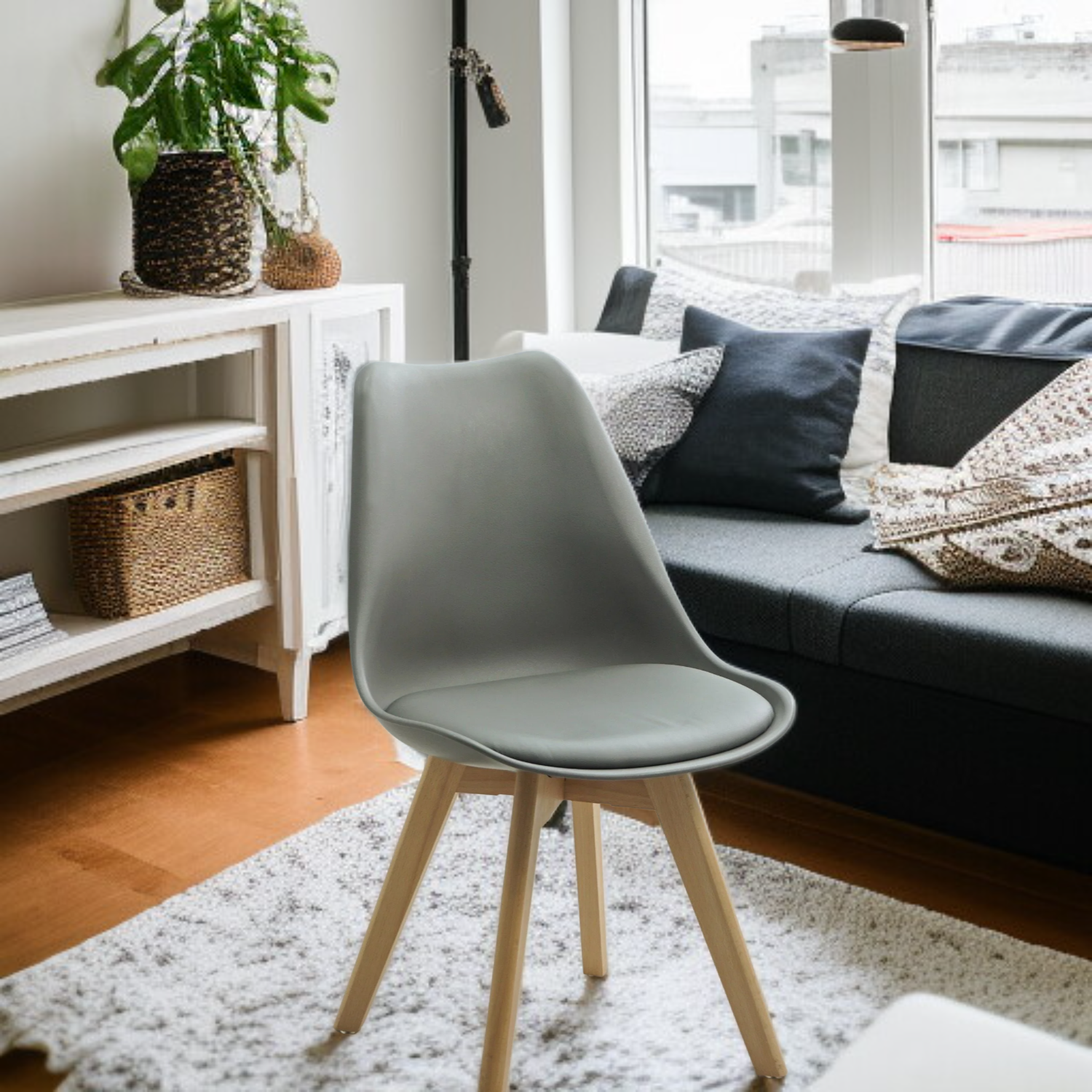 미니멀리즘 원목 의자