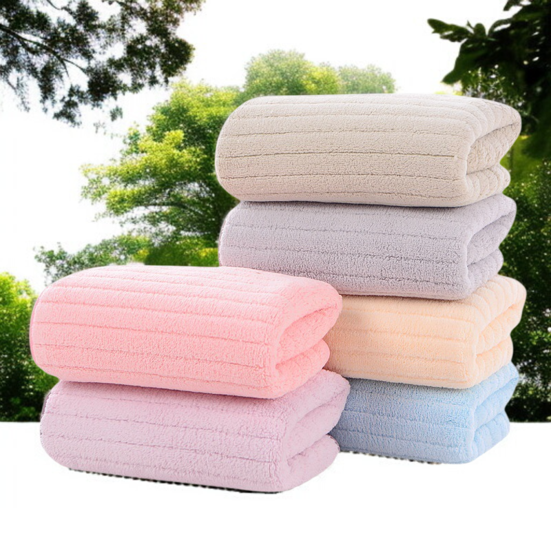 코랄 잔 가느다란 타월