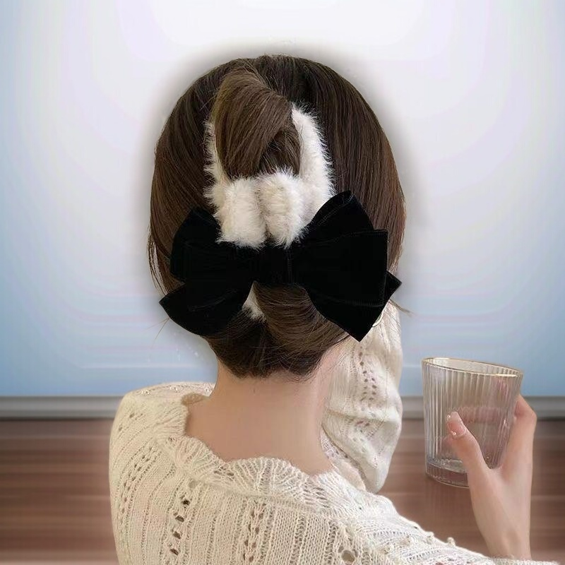 French plush bow hair clip