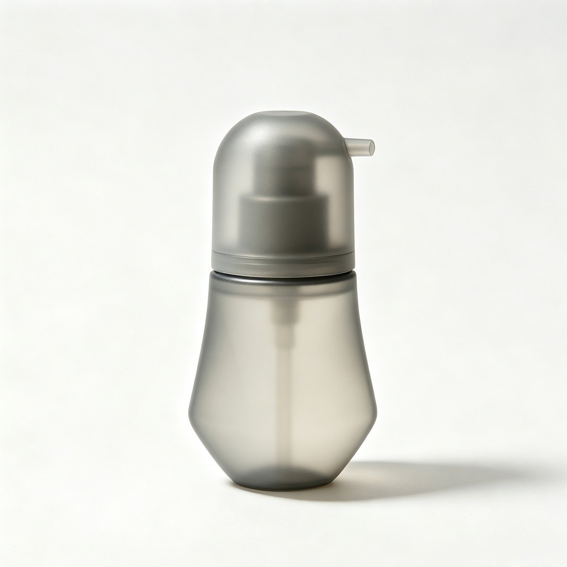 Easy-to-use gravel bottle for gardening and crafts