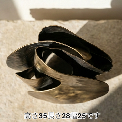 高品質金属素材の幾何装飾品ディテール