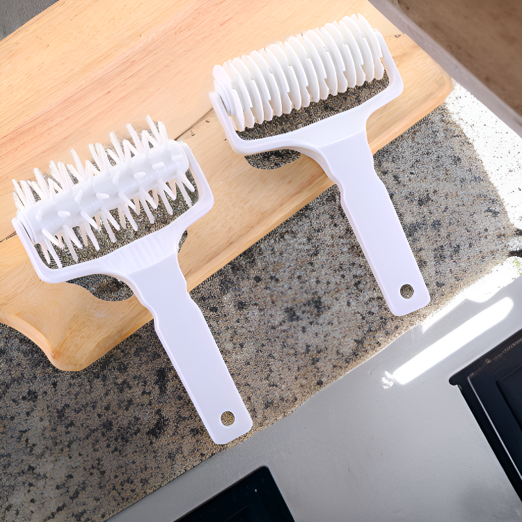 Multi-Functional Pizza Roller Cutter Lattice Knife Baking Tool